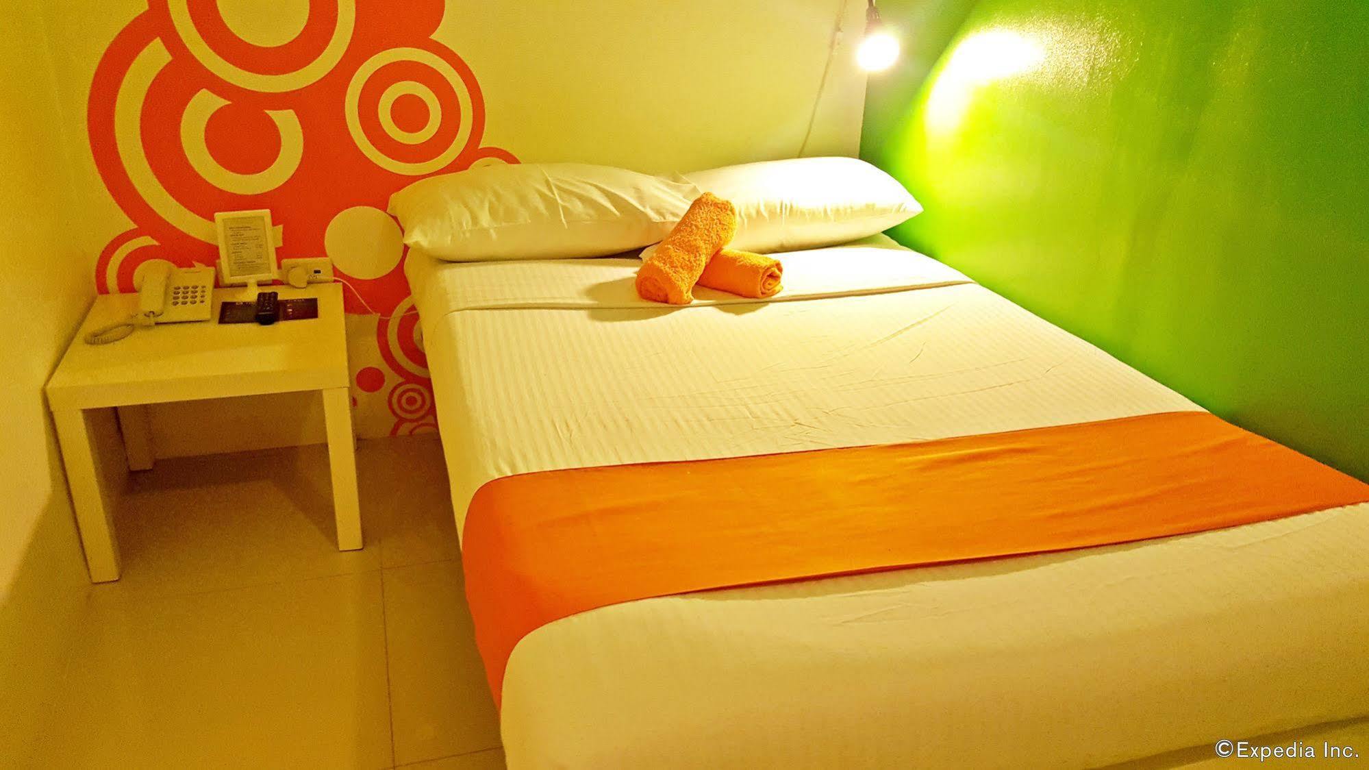 Islands Stay Hotel - Puerto Princesa Eksteriør billede