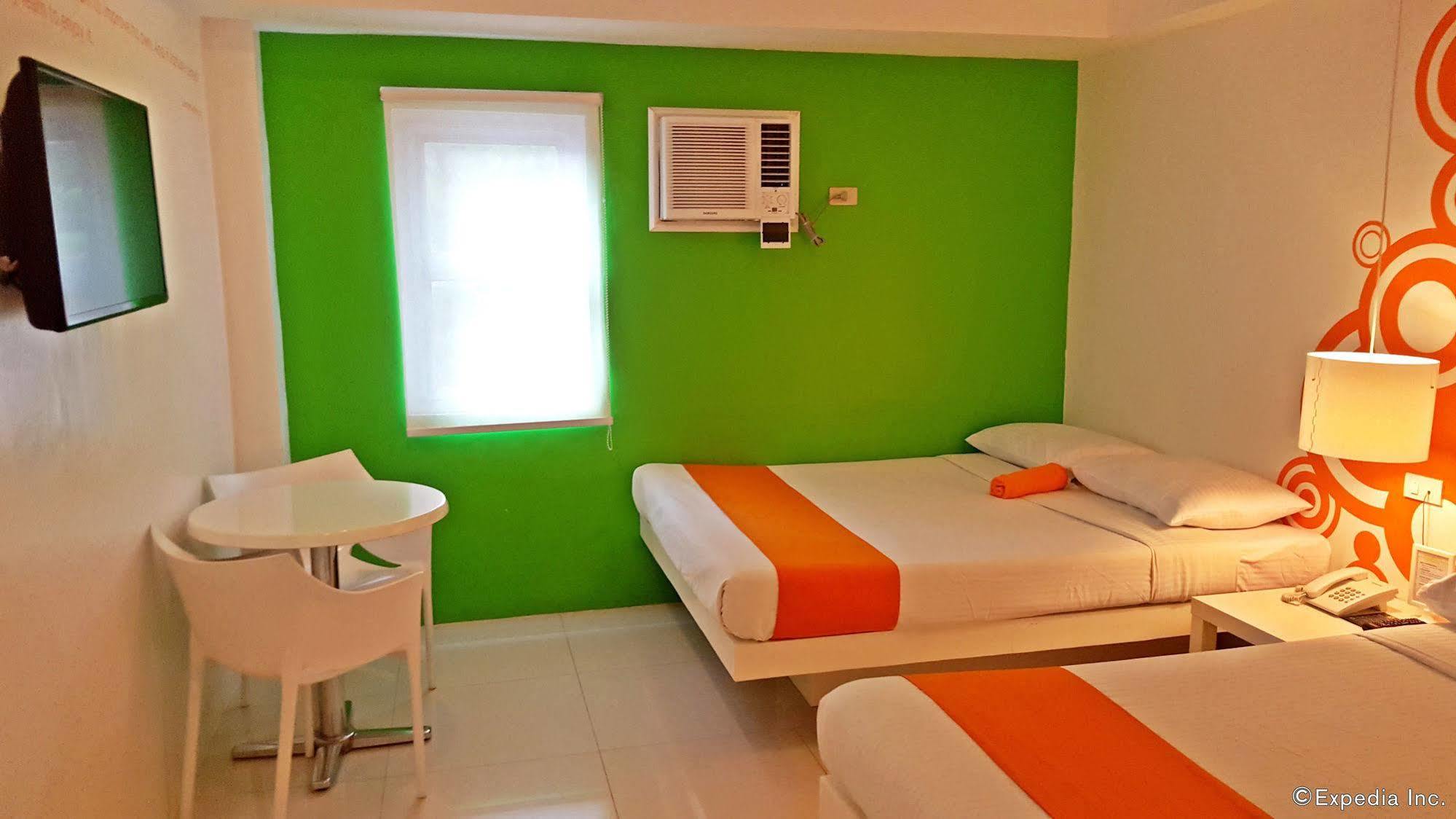Islands Stay Hotel - Puerto Princesa Eksteriør billede